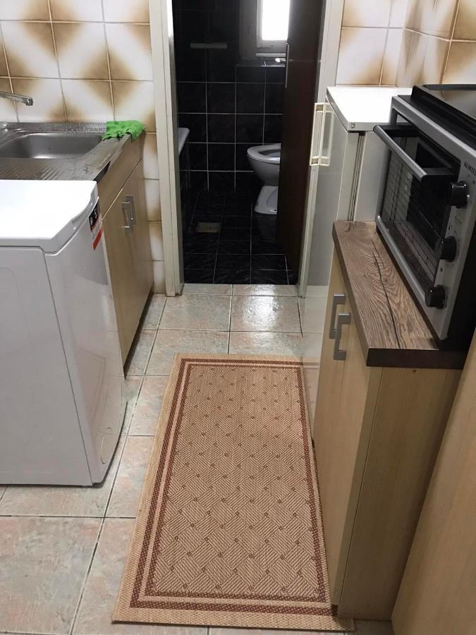 Center Studio Apartment Podgorica Eksteriør billede